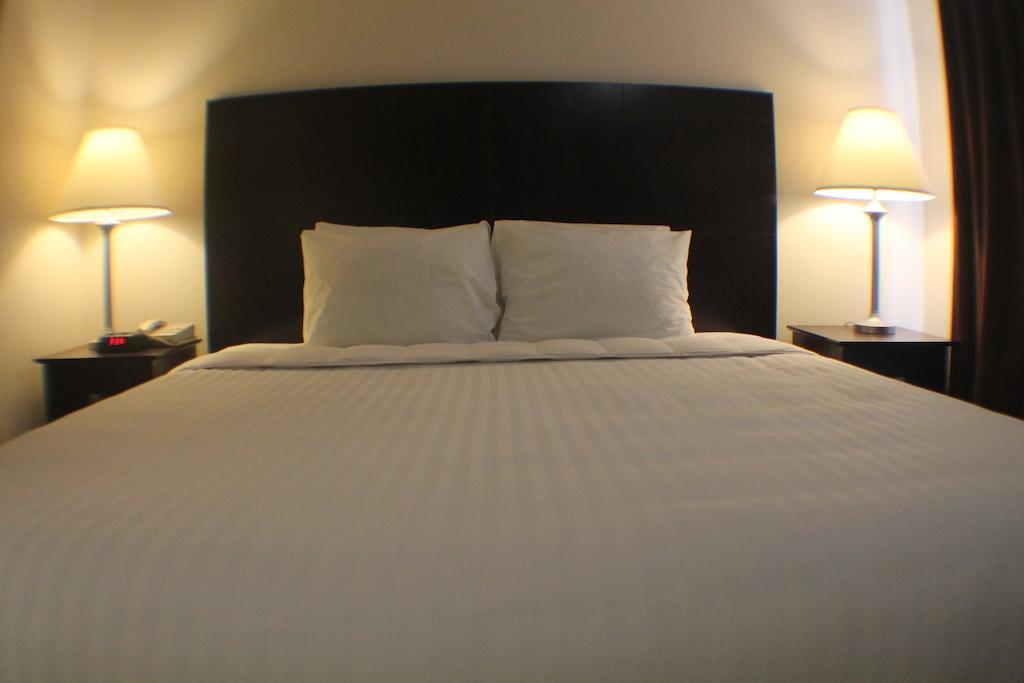 Greystone Inn & Suites Vance Luaran gambar