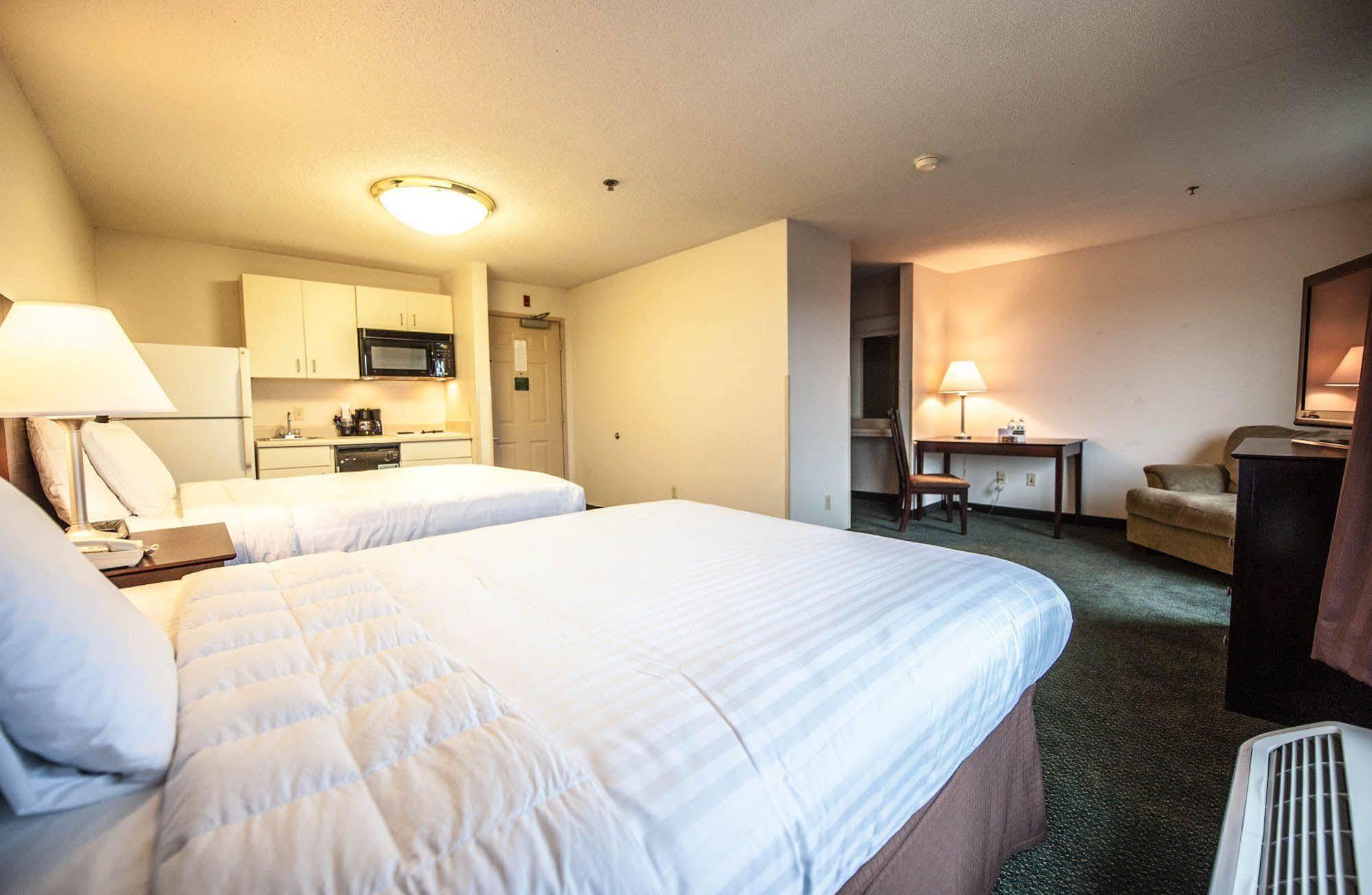 Greystone Inn & Suites Vance Luaran gambar